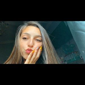 Meet your Posher, Kaylee